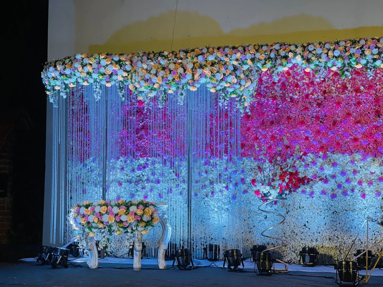reception of SR Jungle Resort