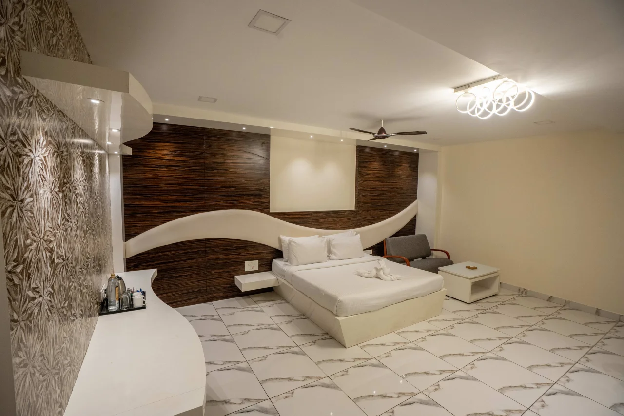 Family Suite Cottages image
